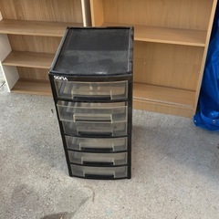 無料　本棚　カラーボックス　収納棚の画像