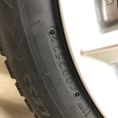 (お取引き中)スタットレスタイヤの画像