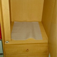  ☆洋服ダンス　引き出し２個付きの画像