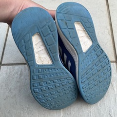 adidas 【17.0】の画像