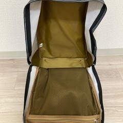 ［値下げ］キャスター付きバッグ　旅行　トラベル　ストライプ　グレーの画像