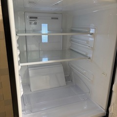 SHARP 冷蔵庫137L 2015年式 両開き変更可能の画像