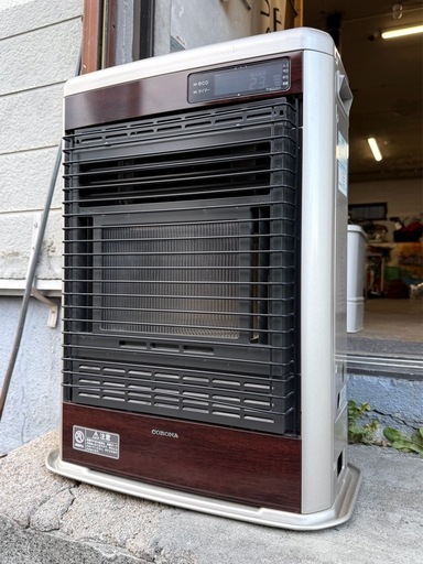 札幌市内配送可 燃焼確認済み 17年製 コロナ スペースネオミニ FF式輻射石油ストーブ FF-SG4217M 木造11畳/コンクリート18畳