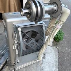 札幌市内配送可 燃焼確認済み 17年製 コロナ スペースネオミニ FF式輻射石油ストーブ FF-SG4217M 木造11畳/コンクリート18畳の画像
