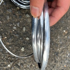 車　モール2本　銀色の画像