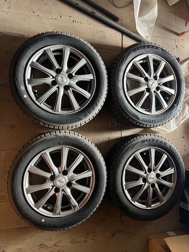 軽自動車　スタッドレス、アルミ4本セット
