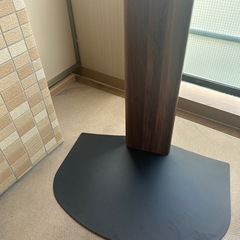 テレビスタンドの画像