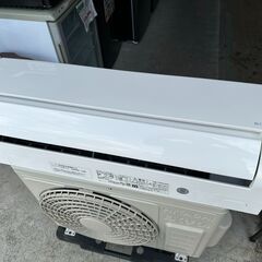 【動作保証あり】HITACHI 白くまくん 2023年 2.2kw 6畳用 冷暖房 ルームエアコン RAS-AJ22N【管理KR635】の画像