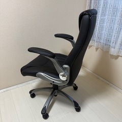 パソコンチェア ゲーミングチェア 介護チェア 
ゆらゆらリクライニングの画像