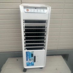 冷風機と扇風機の画像