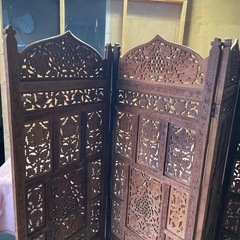 中古品 パーテーション 透かし彫り アジアン アンティーク 木製 木彫り 4枚 の画像