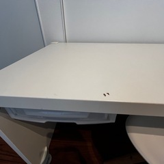 IKEA スモースタード　椅子＋机セットの画像