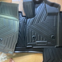 アルファード、ヴェルファイア30系　フロアマット3D
の画像