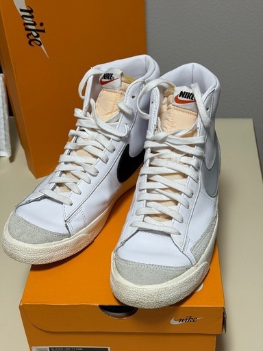 【秋限定価額】【美品】Nike Blazer Mid '77 VNTG