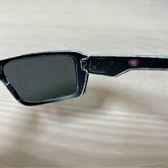 オークリー　サングラス【ダメージ加工】の画像