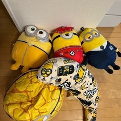 ミニオンシリーズのぬいぐるみ
の画像