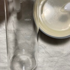 【HARIOガラスボトル、陶器タッパー】の画像