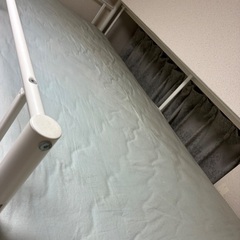 IKEAのパイプベッド　組み立て済みの画像