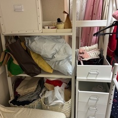 IKEAのパイプベッド　組み立て済みの画像