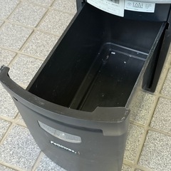 Fellows 家庭用シュレッダーの画像