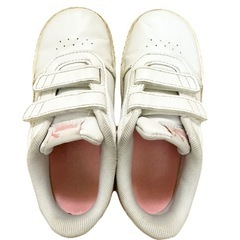 プーマ スニーカー 16センチ ホワイト／ピンクの画像