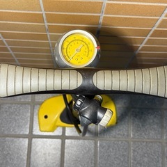 自転車用空気入れの画像