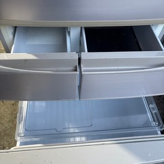 シャープ　sharp sj-xw44y冷蔵庫5ドア　左右開きドアの画像