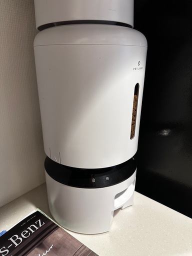 PETLIBRO 5L Wi-Fi 自動給餌器 ホワイト Amazon | PETLIBRO 自動給餌器 猫 スマホ遠隔操作 自動餌やり機 中小型