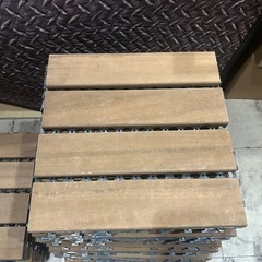 木製ウッドデッキパネル
の画像