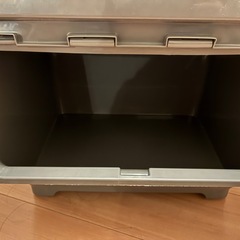 収納棚プラスチックの画像