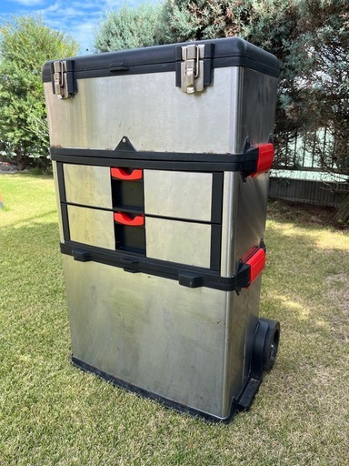 清掃済み　工具箱　3段　キャリー　ハンドル付　ステンレス