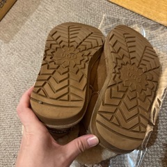 UGGショートブーツの画像