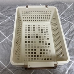 収納カゴの画像