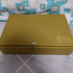 新品箱入り【小野小町／料理揃え三段重付】大皿×１小皿×５三段重の画像