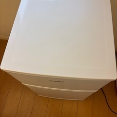 2023年製Comfee' 冷蔵庫 2ドア 90Lの画像