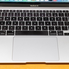 MacBook Air M1 2020  8GB 256GBの画像