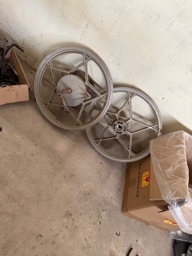 gsx250e 星型キャスト