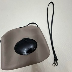 【ほぼ未使用品】tonto オムツポーチ ウォームグレー×ブラックの画像