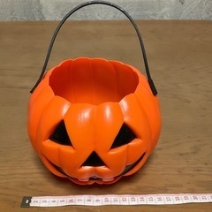 ジャコランタン　お菓子用バケツの画像