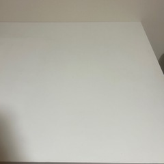 IKEA テーブルの画像