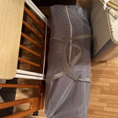 ベビーベッドの画像