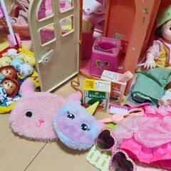 メルちゃんセット 家、お風呂、抱っこひも、ベビーカー、着替えの画像