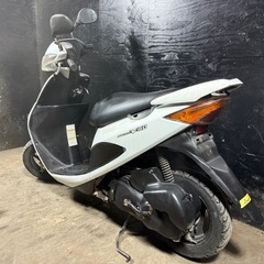 ★支払総額4.5万円★激安バイク続々入荷中！ なんでも買取ます！ スズキ アドレスV50 白 CA44A リアスポイラー！ 4ストインジェクション！ バッテリー新品！ ちょっとした足に♪の画像