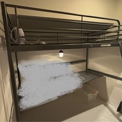 IKEA ロフトベッド　マットレス付　スヴェルタ　デスクトップ付　　　の画像