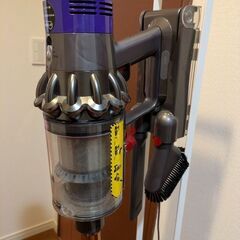 ダイソンDyson V10 fluffyの画像
