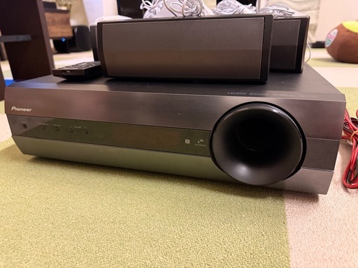 パイオニア製のホームシアタースピーカーシステム
