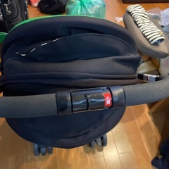 Aprica アップリカ ベビーカー フライルの画像
