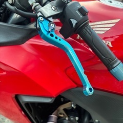 ホンダ CBR400R 赤 スポーツバイク 社外マフラーの画像