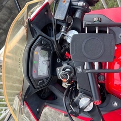 ホンダ CBR400R 赤 スポーツバイク 社外マフラーの画像
