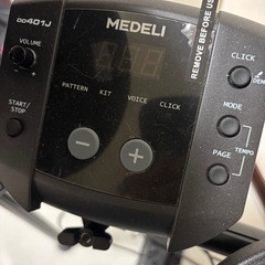 電子ドラムセットの画像